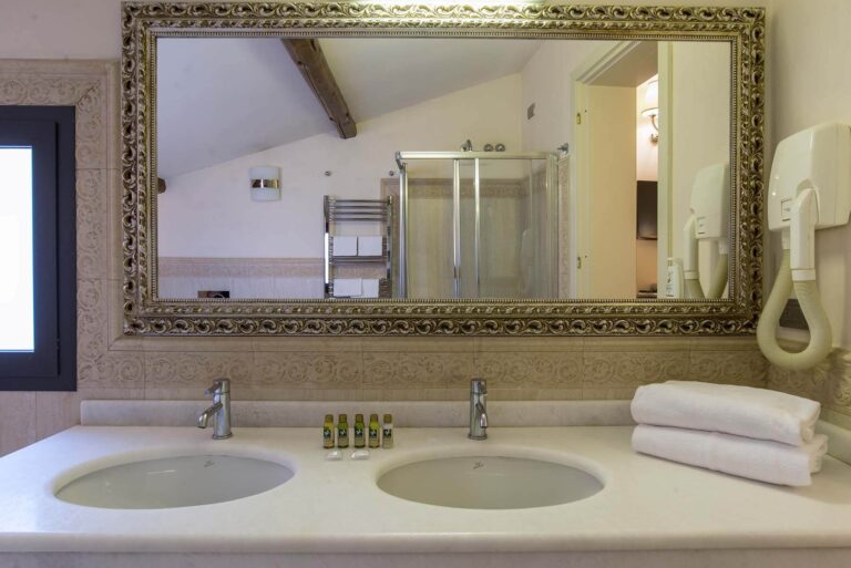 Salle de bain double supérieure - Atlantic Palace Florence