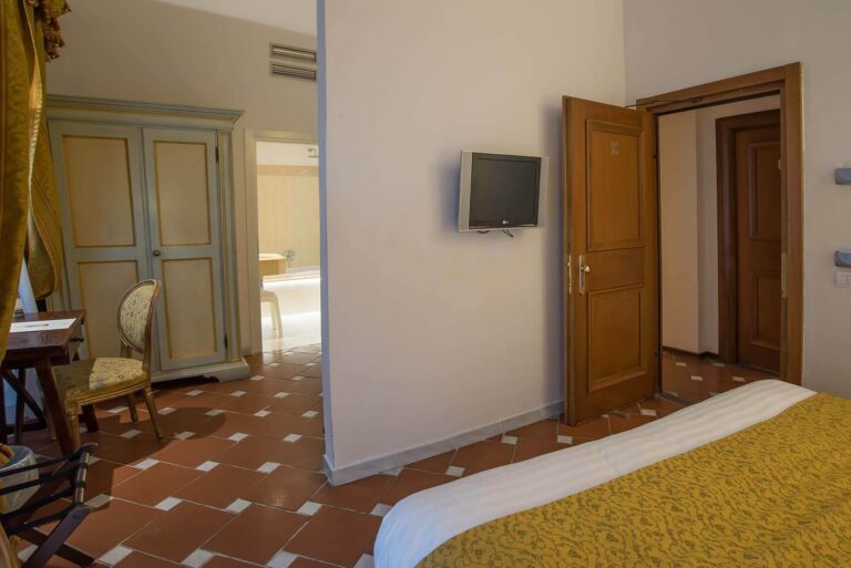Triple Room - Atlantic Palace Florence