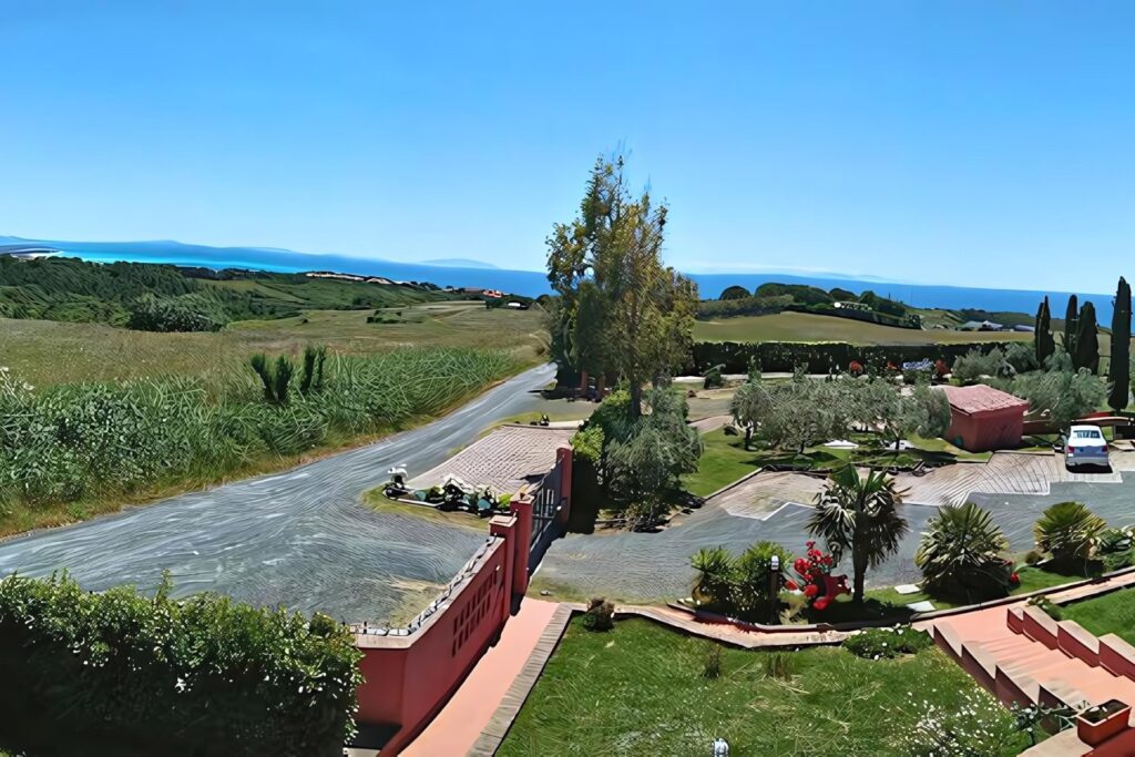 Casale Macchiaioli - Parcheggio